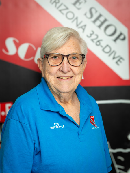 Sue Lopez--Divemaster